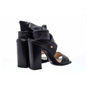 Босоножки женские Fiorangelo 19401 M1